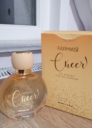 Farmasi cheer parfüm 