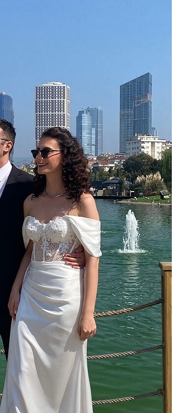Nişan elbisesi