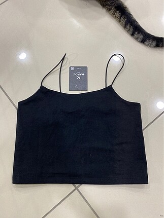 Siyah crop?