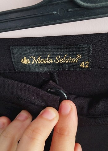 Siyah Kadın Kumaş Pantolon Midi Boy - Görsel 2