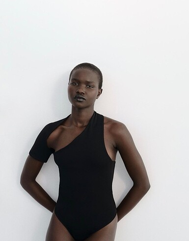 m Beden ZARA ASİMETRİK BODY