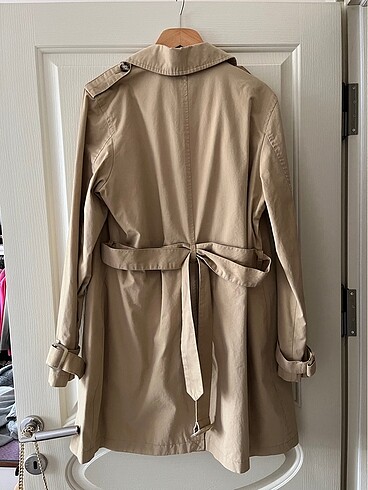 xl Beden Trenchcoat