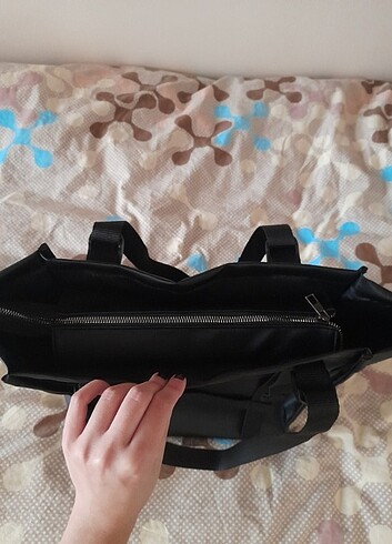 Bershka siyah geniş kol çantası tote bag 