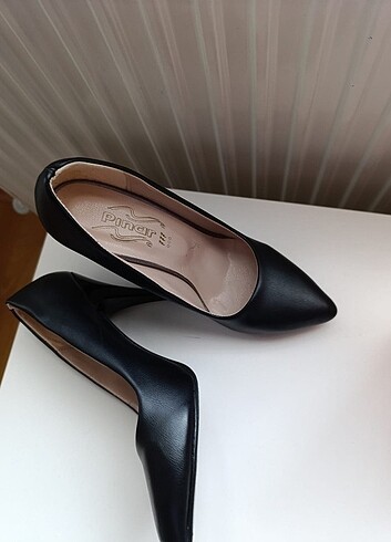 37 Beden siyah Renk siyah stiletto