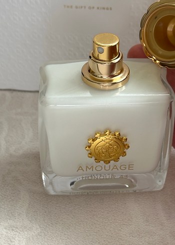  Beden Amouage Honour 43 Kadın Parfümü