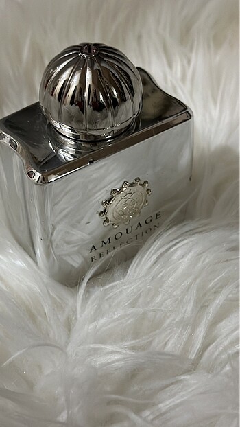 Amouage reflection