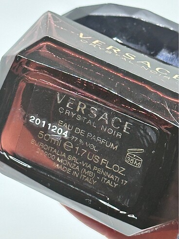 Diğer Crystal noir 50 ml edp