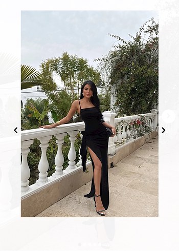 Siyah Drapeli Uzun Straplez Elbise