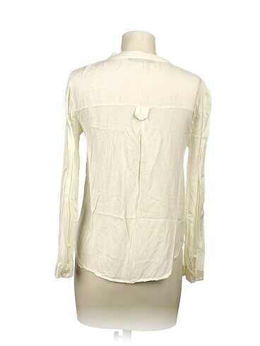 m Beden PreLoved Gömlek %70 İndirimli.