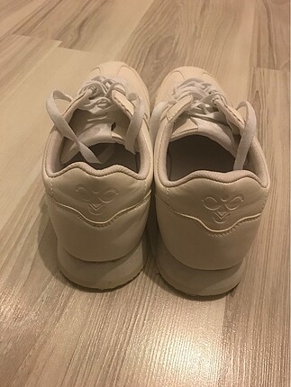 Hummel Beyaz spor ayakkabı