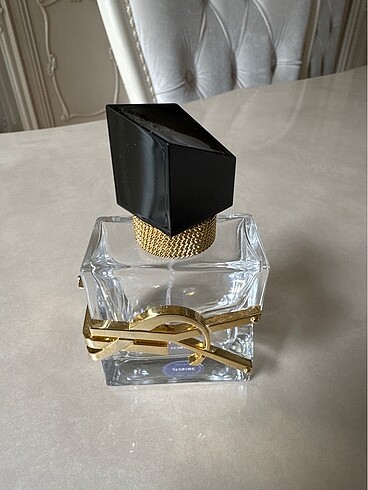Beden Yves Saint Laurent Libre, 30 mL, BOŞ ŞİŞE