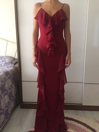 34 Beden bordo Renk Uzun elbise. Trendyol Milla????