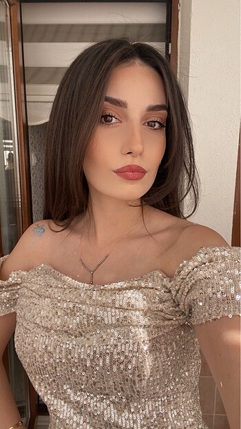 Zara Gold pullu elbise
