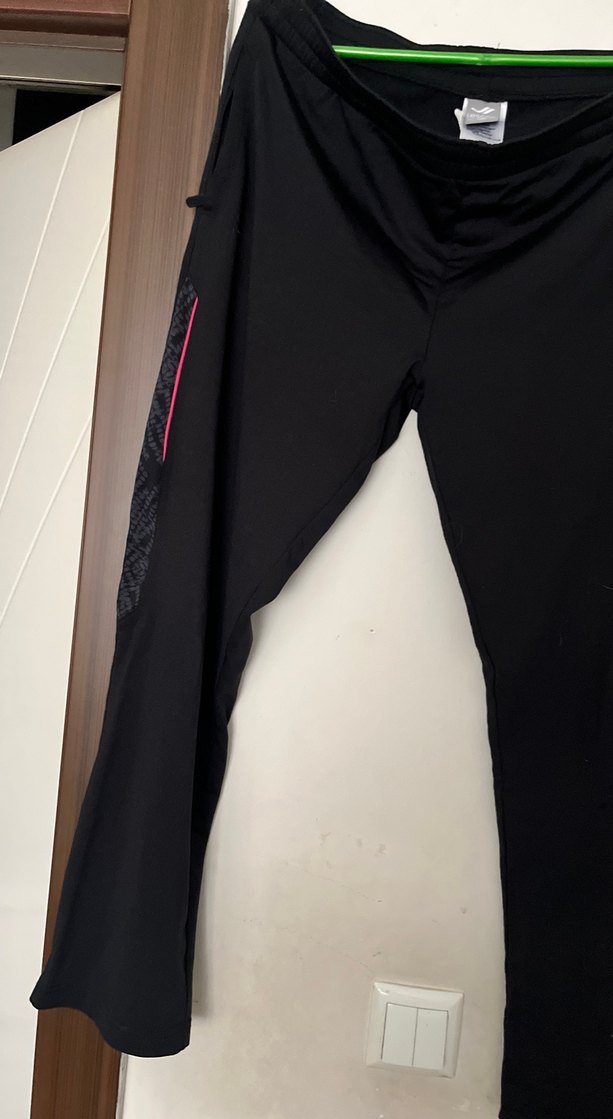 Siyah Kadın Spor Kumaş Pantolon - Görsel 2