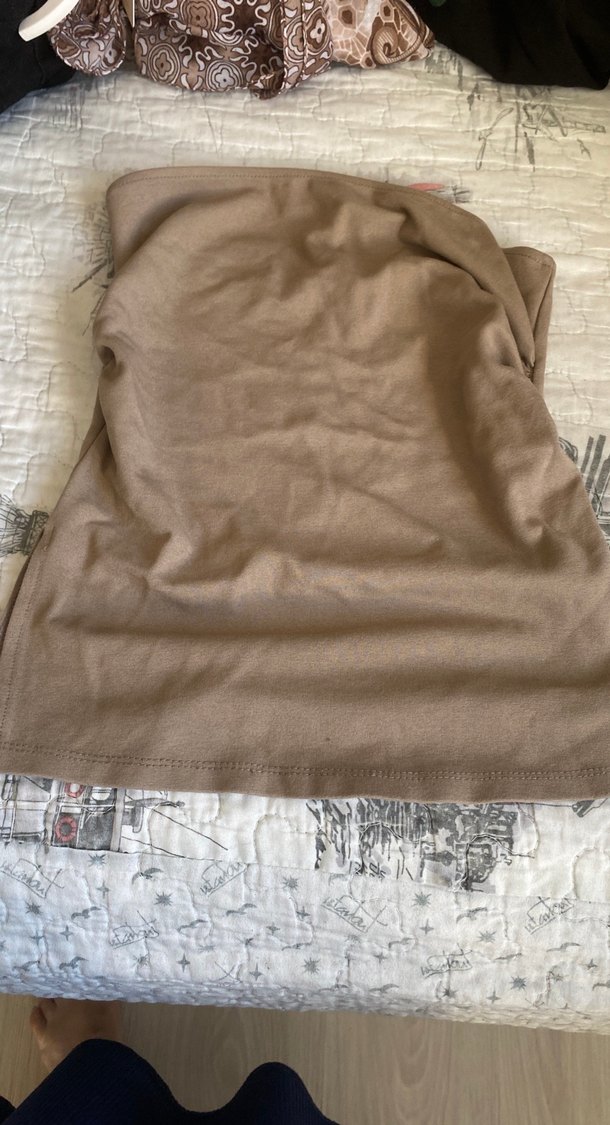 Bej Renkli, Vücuda Oturan Krop - Görsel 2