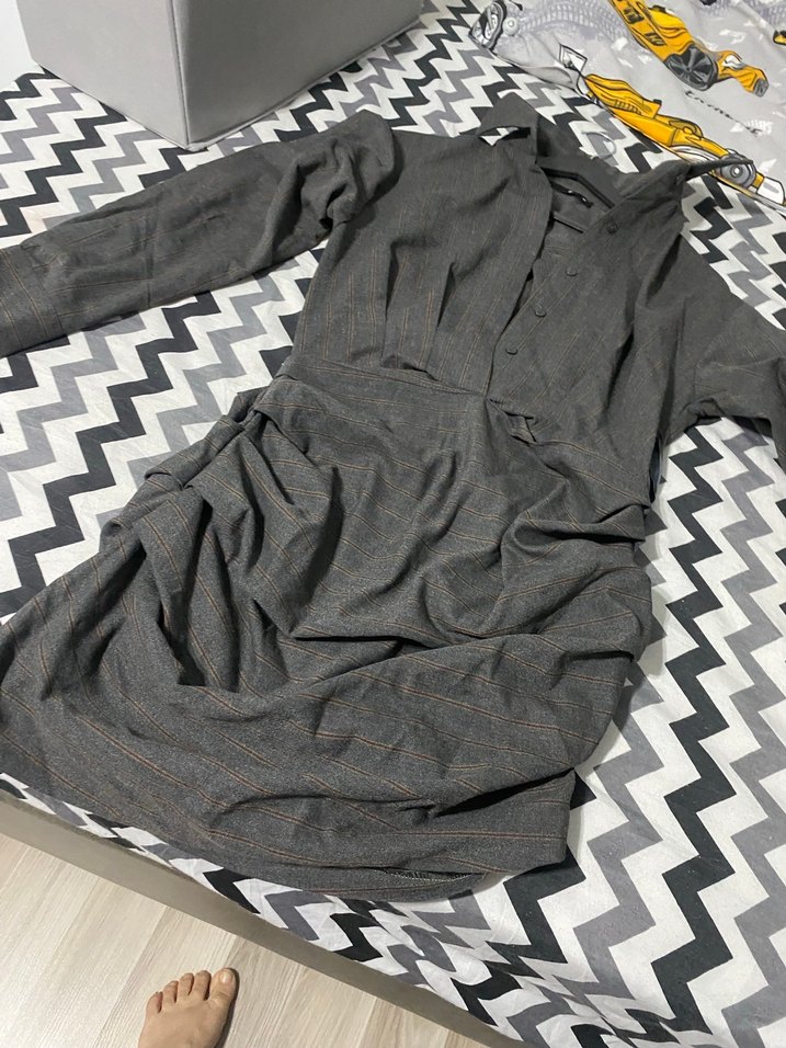 Gri Keten Uzun Kollu Düğmeli mini elbise - Görsel 2