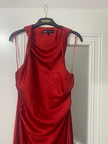 Zara Zara saten elbise