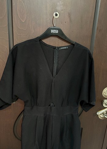 Siyah Kısa Kollu Tulum - Görsel 2