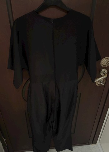 Siyah Kısa Kollu Tulum - Görsel 3