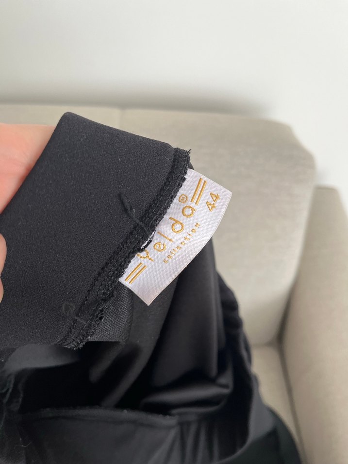 Sıfır ayarında siyah kalem etek - Görsel 4