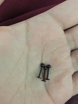 Küçük Toplu Piercing Siyah