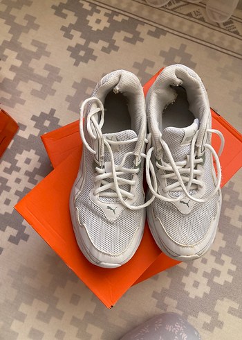 40 Beden Beyaz Kadın Puma Spor Ayakkabı
