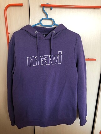 Mavi sweatshirt