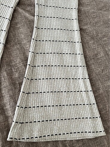 Rue RUE BELİ LASTİKLİ İSPANYOL PAÇA PANTOLON
