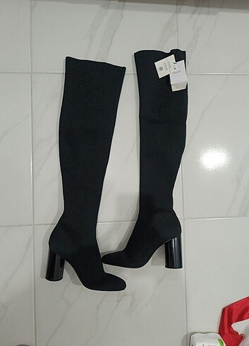 Bershka Çizme