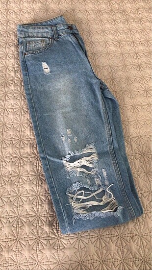 Yırtık mom jean
