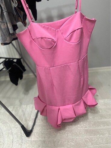 Trendyol & Milla Pembe elbise