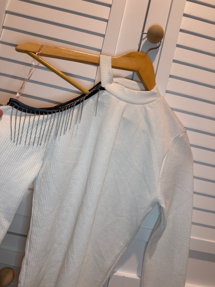 Yüksek Yakalı, Fermuarlı Beyaz Kadın Kazak - Görsel 2