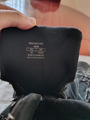 38 Beden siyah Renk Orijinal Bershka Marka kadın Bot