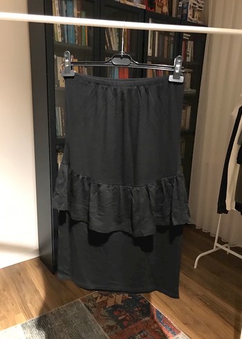 Siyah Fırfırlı Gotik Etek - Görsel 3