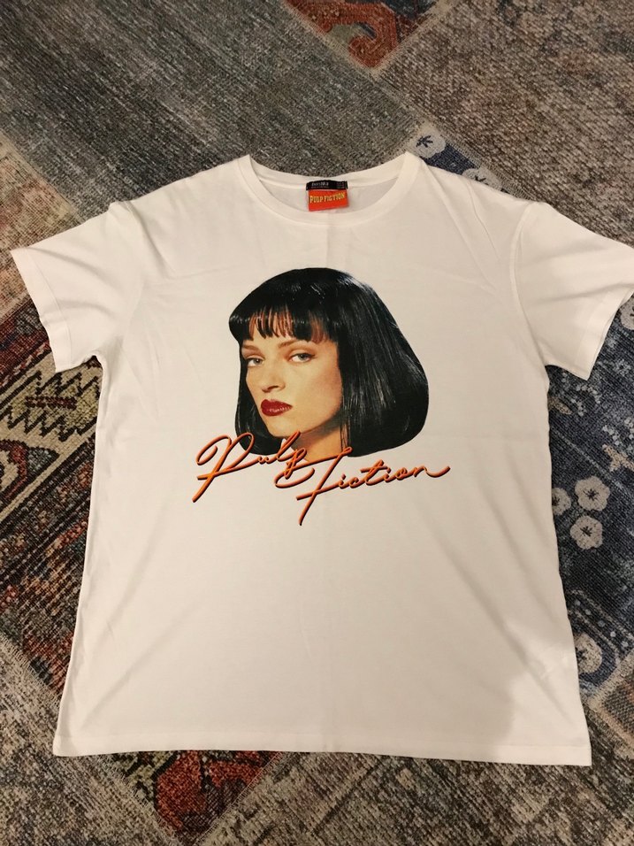 Bershka marka pulp fiction temalı özel seri tişört - Görsel 2