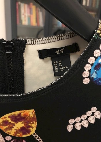H&M marka Mücevher Detaylı Desenli Elbise - Görsel 2