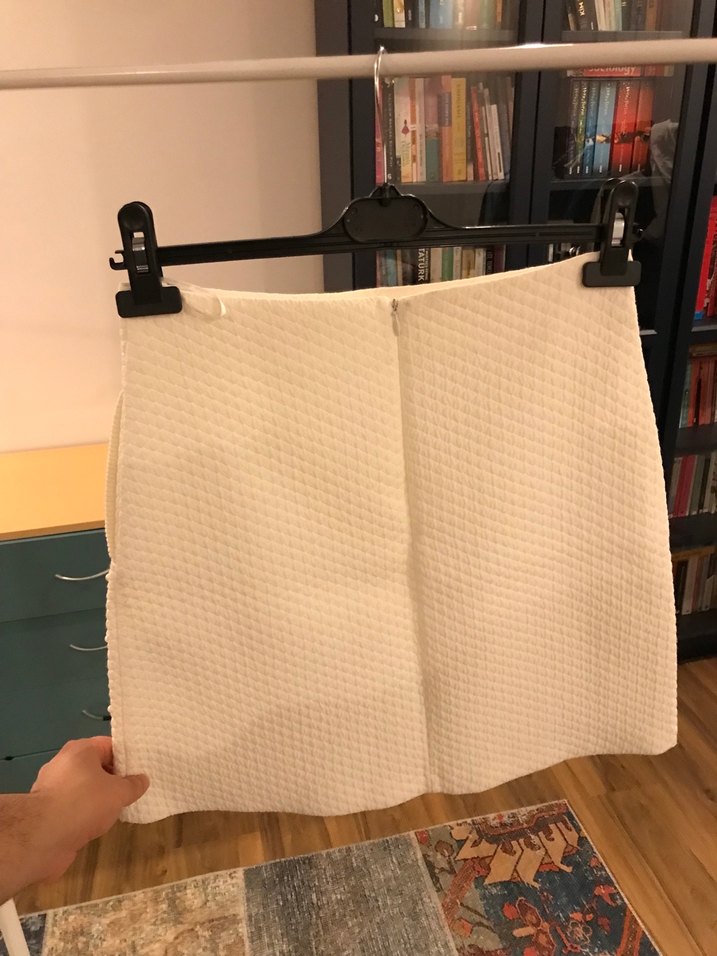 Koton marka özel koleksiyon incili mini etek - Görsel 2