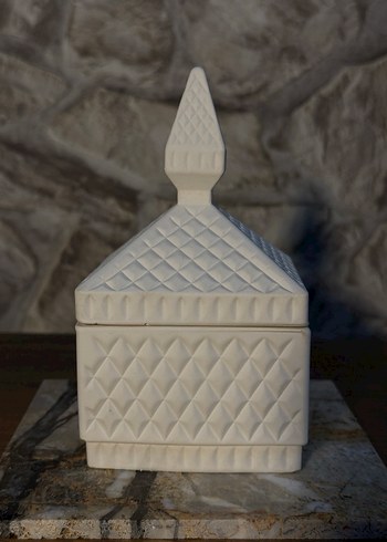 Beyaz Desenli Kapaklı Kare Kutu - Görsel 2