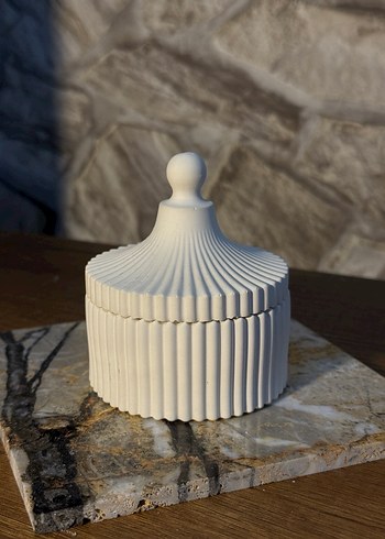 Kapaklı Beyaz Dekoratif Mum - Görsel 3