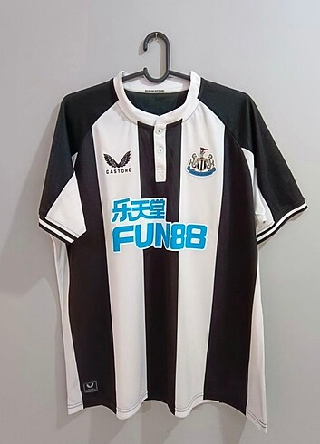 NEWCASTLE UNİTED 2021/22 ORJİNAL FORMA