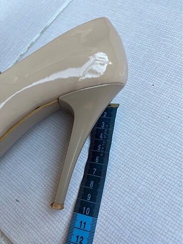 38 Beden ten rengi Renk Nud rent stiletto