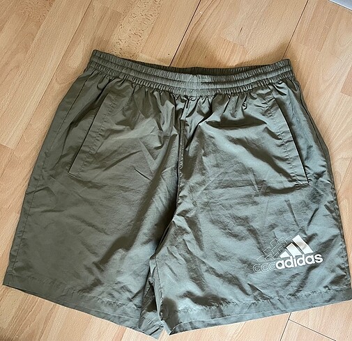 Adidas spor şort