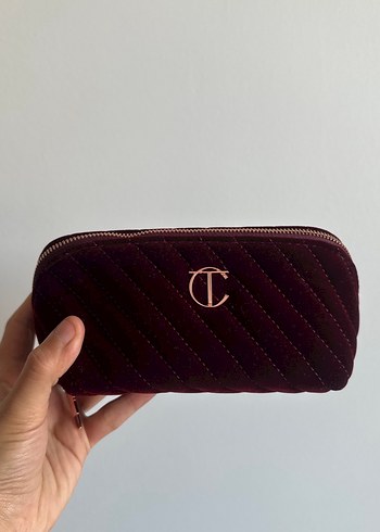Diğer Charlotte Tilbury Makyaj Çantası medium boy
