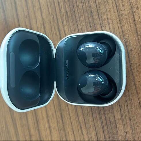 Samsung buds 2