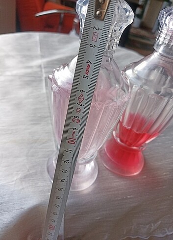 İki adet kolonya şişesi - Görsel 5