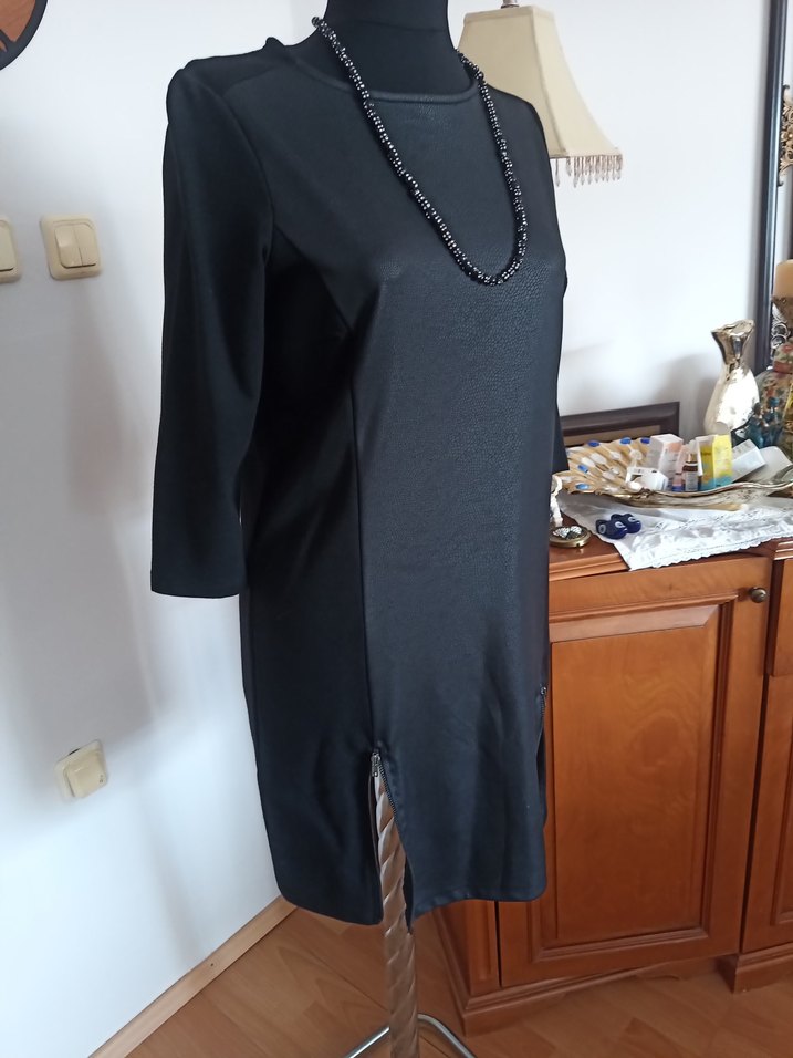 Önü Deri Görünümlü Elbise - Görsel 3