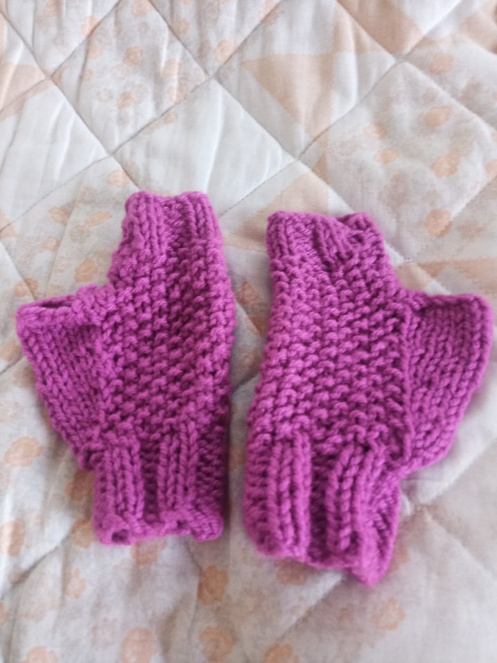 Mor Örgü Parmaksız Eldiven - Görsel 3