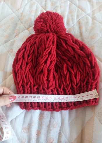 Kırmızı Örgü Ponponlu Kadın Bere - Görsel 4