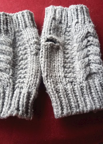 Gri Örgü Kadın Eldiveni - Görsel 4