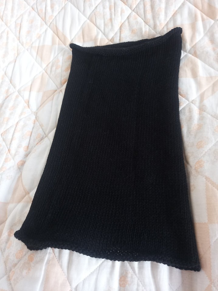 Siyah Dikişsiz Boyunluk - Görsel 3